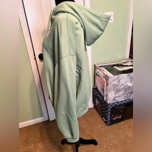 Jacket - Picture 3 of 6